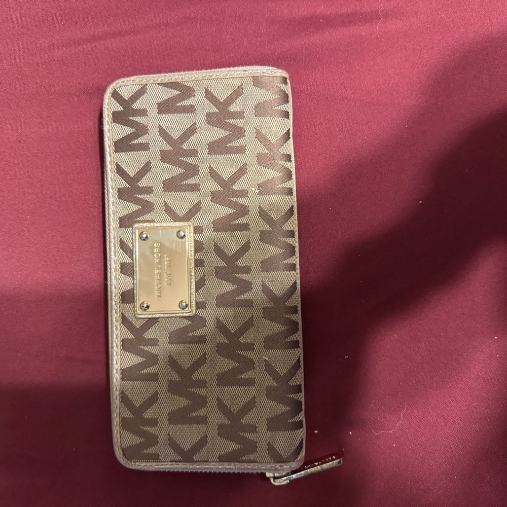 Michael Kors Brown Logo Wallet